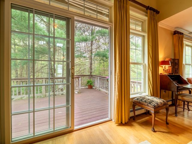 68 Elm St 68, Kingston, MA 02364