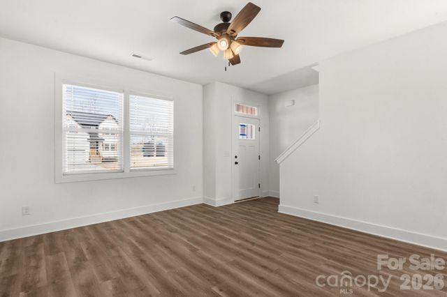 109 Indian Wells Court, Harmony, NC 28634