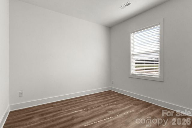 109 Indian Wells Court, Harmony, NC 28634