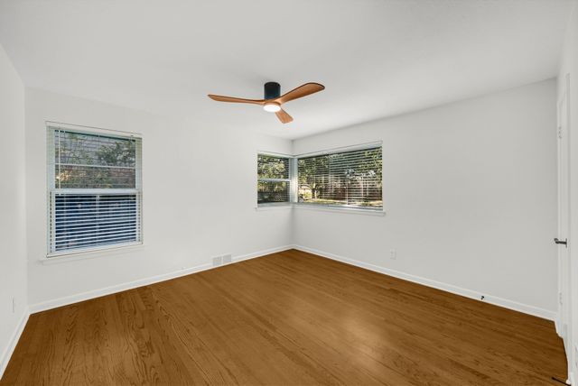 1631 Macmanus Drive, Dallas, TX 75228
