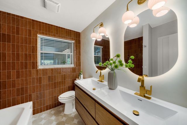 1631 Macmanus Drive, Dallas, TX 75228
