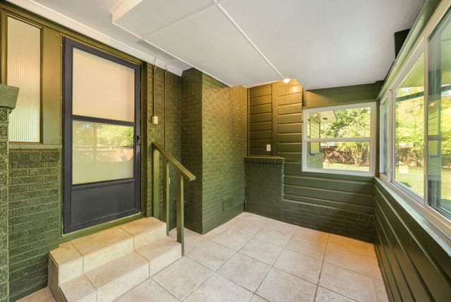 1631 Macmanus Drive, Dallas, TX 75228