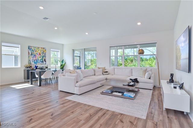 6612 Estero Bay DR, Fort Myers, FL 33908