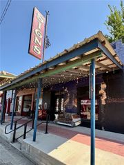 512 South Main Street, Calvert, TX 77837