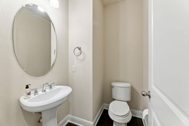 235 Senna DR, Dripping Springs, TX 78620