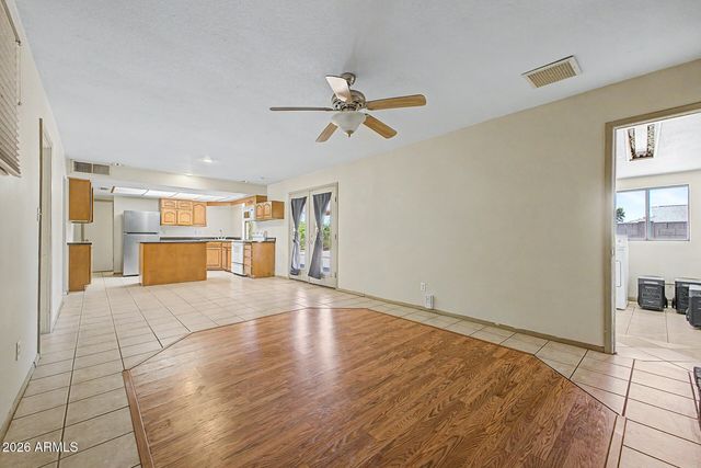 1063 E LOYOLA Drive, Tempe, AZ 85282