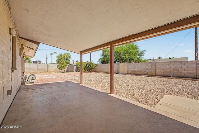 1063 E LOYOLA Drive, Tempe, AZ 85282