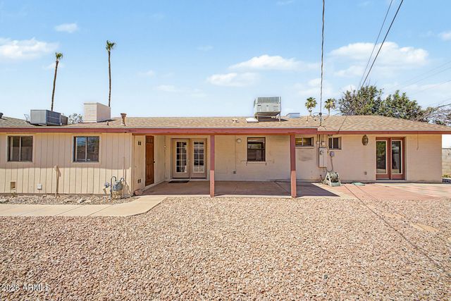 1063 E LOYOLA Drive, Tempe, AZ 85282