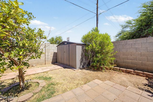 1063 E LOYOLA Drive, Tempe, AZ 85282