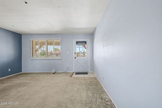 1063 E LOYOLA Drive, Tempe, AZ 85282
