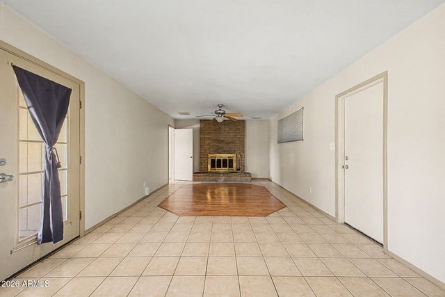 1063 E LOYOLA Drive, Tempe, AZ 85282