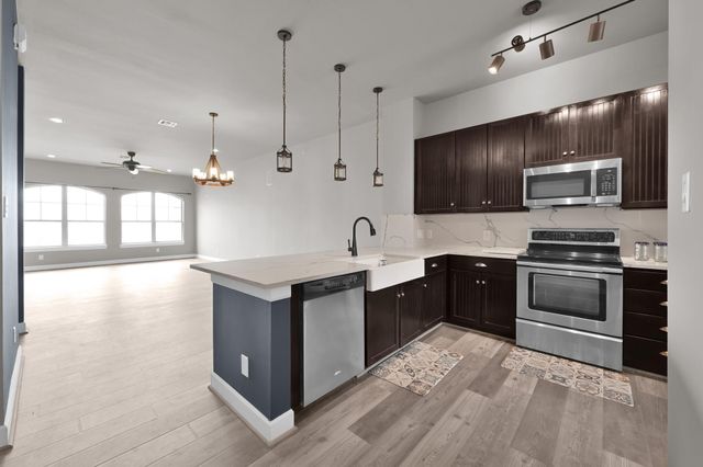 17040 Fm 1097 Road 4203, Montgomery, TX 77356