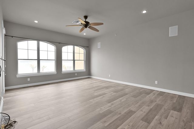 17040 Fm 1097 Road 4203, Montgomery, TX 77356