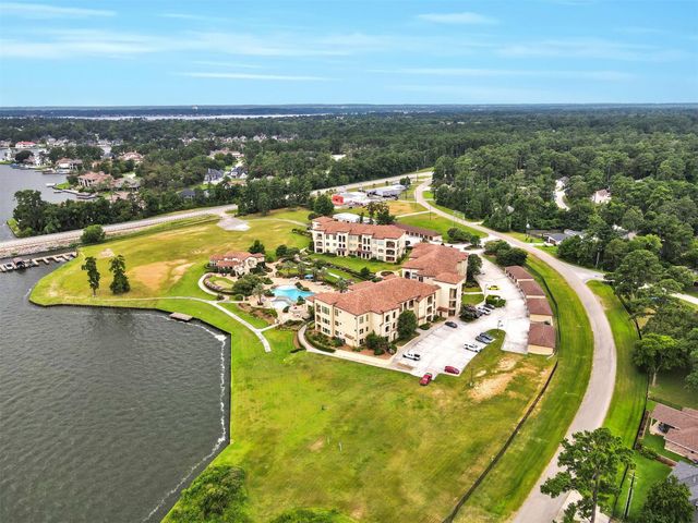 17040 Fm 1097 Road 4203, Montgomery, TX 77356