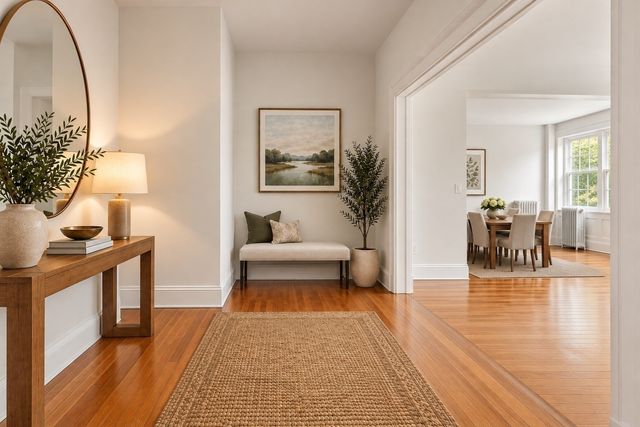 12 Gibbs St 2, Brookline, MA 02446