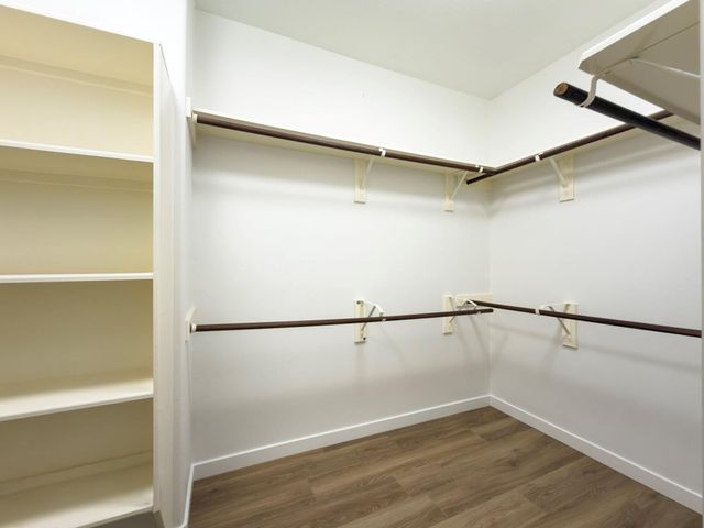 2802 Ridgeglen Lane, Houston, TX 77082