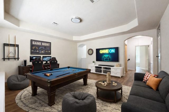 2802 Ridgeglen Lane, Houston, TX 77082