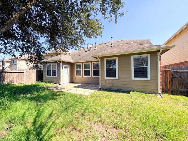2802 Ridgeglen Lane, Houston, TX 77082