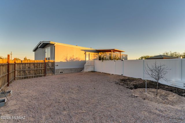 16742 W Moore Road, Marana, AZ 85653