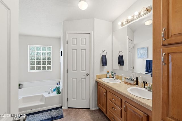 16742 W Moore Road, Marana, AZ 85653