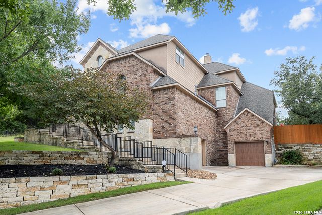 21703 Givenchy Hl, San Antonio, TX 78256