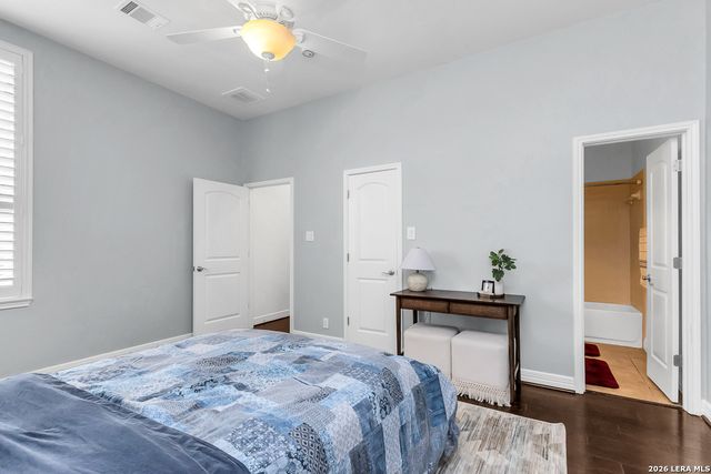 21703 Givenchy Hl, San Antonio, TX 78256