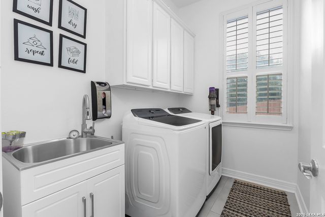 21703 Givenchy Hl, San Antonio, TX 78256