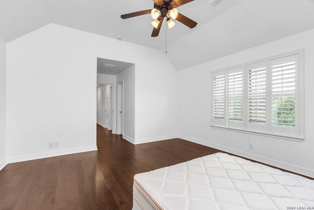21703 Givenchy Hl, San Antonio, TX 78256