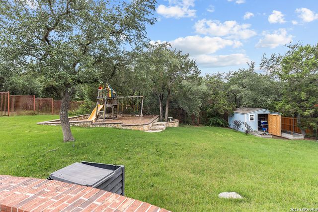 21703 Givenchy Hl, San Antonio, TX 78256