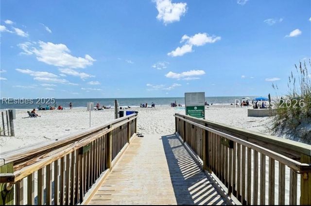 40 Folly Field Rd Apt A4, Hilton Head Island, SC 29928