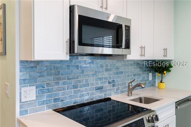 40 Folly Field Rd Apt A4, Hilton Head Island, SC 29928