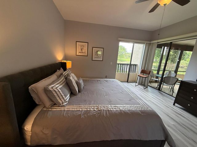 7472 LA PAZ Boulevard 102, Boca Raton, FL 33433