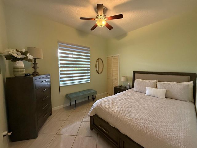 7472 LA PAZ Boulevard 102, Boca Raton, FL 33433