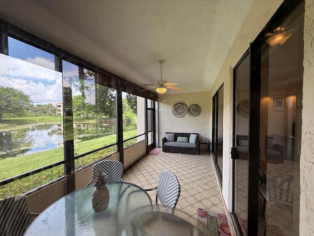 7472 LA PAZ Boulevard 102, Boca Raton, FL 33433
