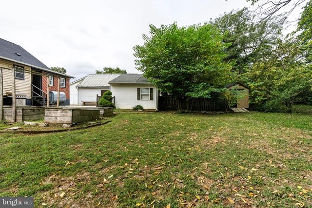 304 BOWERS ST, Martinsburg, WV 25401