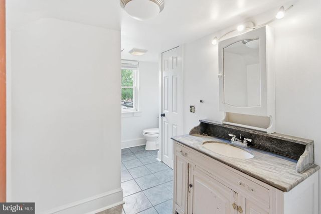 304 BOWERS ST, Martinsburg, WV 25401