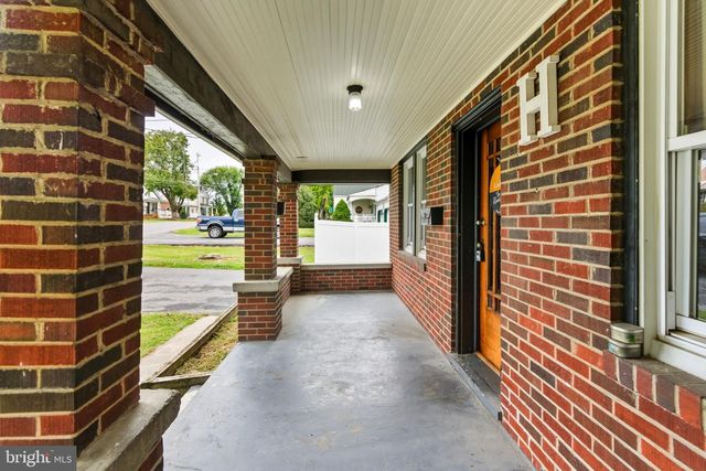 304 BOWERS ST, Martinsburg, WV 25401