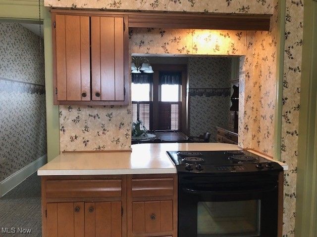 695 S Court Street, Medina, OH 44256