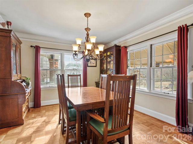 506 W Main Street, Burnsville, NC 28714