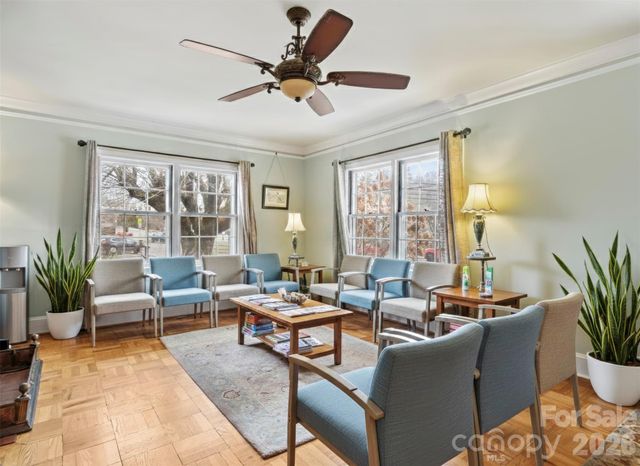 506 W Main Street, Burnsville, NC 28714