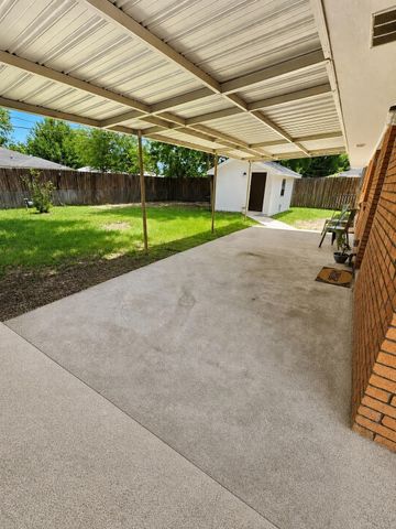 2123 Linden Creek Lane, Houston, TX 77017