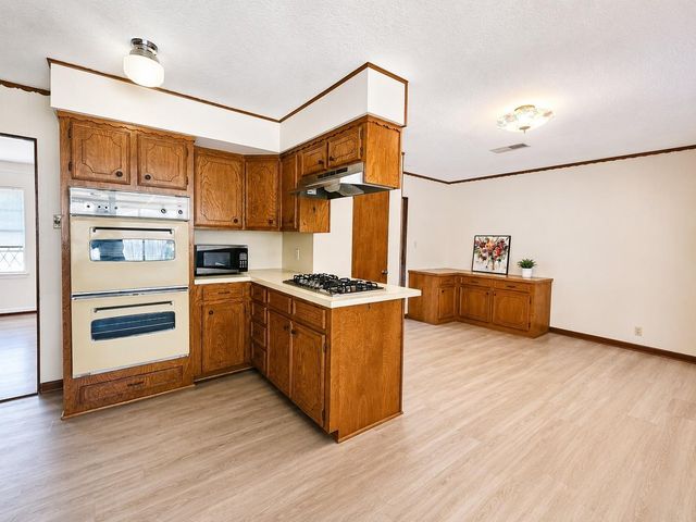 2123 Linden Creek Lane, Houston, TX 77017