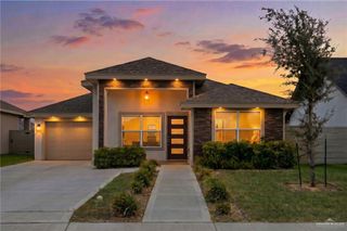 1007 W Sycamore Avenue, Alton, TX 78572