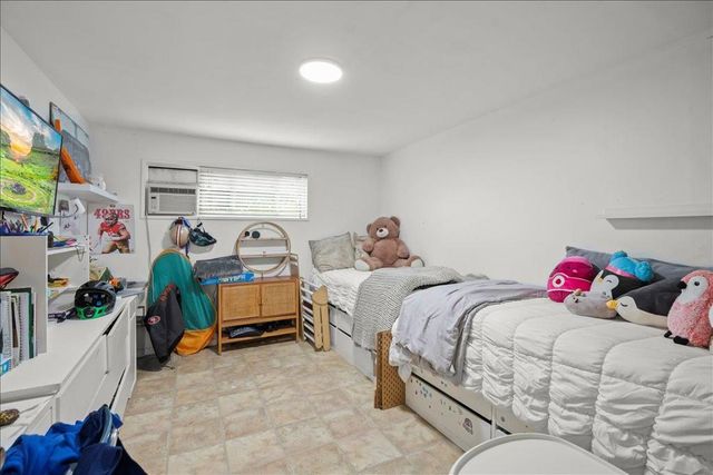 2934 San Juan Boulevard, Belmont, CA 94002