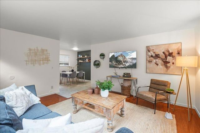 2934 San Juan Boulevard, Belmont, CA 94002