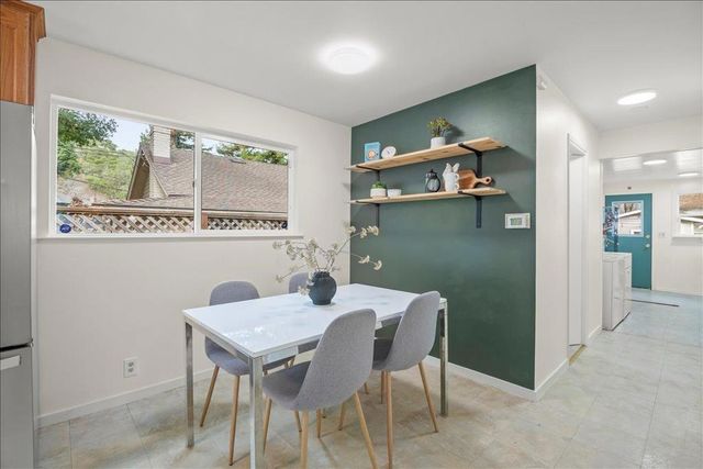 2934 San Juan Boulevard, Belmont, CA 94002