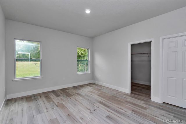 7658 N Voyager Drive, Citrus Springs, FL 34433