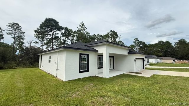 7658 N Voyager Drive, Citrus Springs, FL 34433