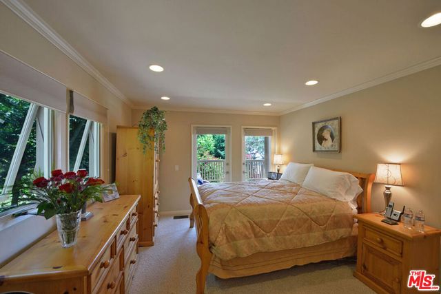 2965 Seabreeze Drive, Malibu, CA 90265