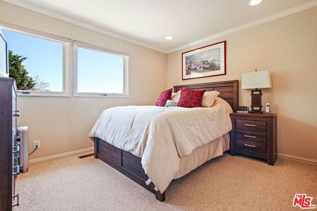 2965 Seabreeze Drive, Malibu, CA 90265